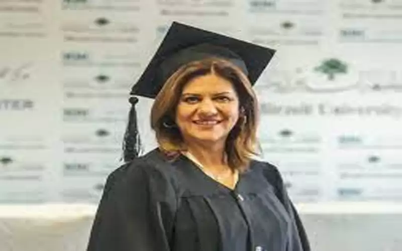 الملك يوجه بمنحة دراسية باسم شيرين