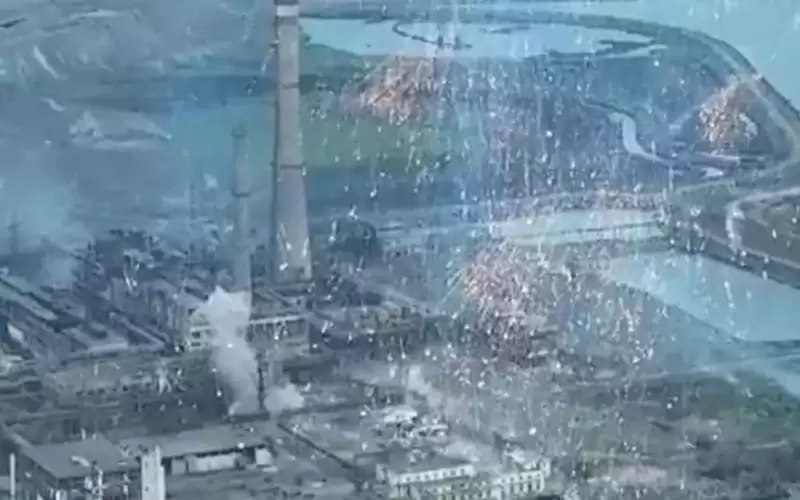 فيديو لهجوم غريب على مصنع آزوفستال