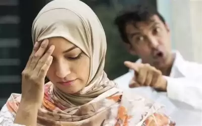 هل يجوز للزوج إجبار زوجته على