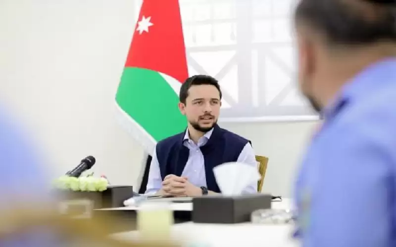 ولي العهد يزور قسم ترخيص شمال