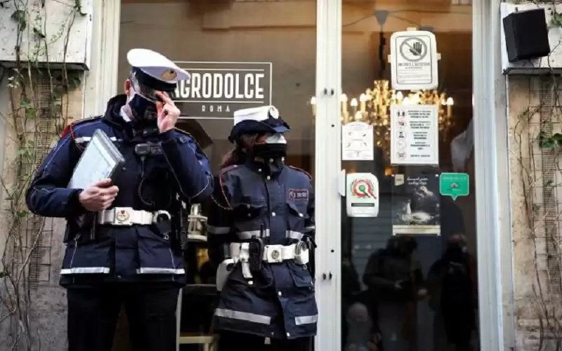 إلقاء القبض على عصابة دولية تختص