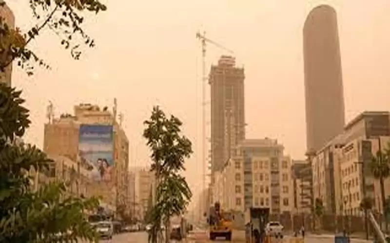 أجواء جافة وحارة ومغبرة