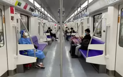 شنغهاي تعيد تشغيل شبكة النقل العام
