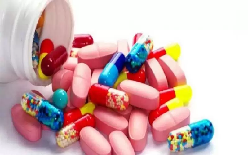 أضرار الإفراط في تناول المضادات الحيوية