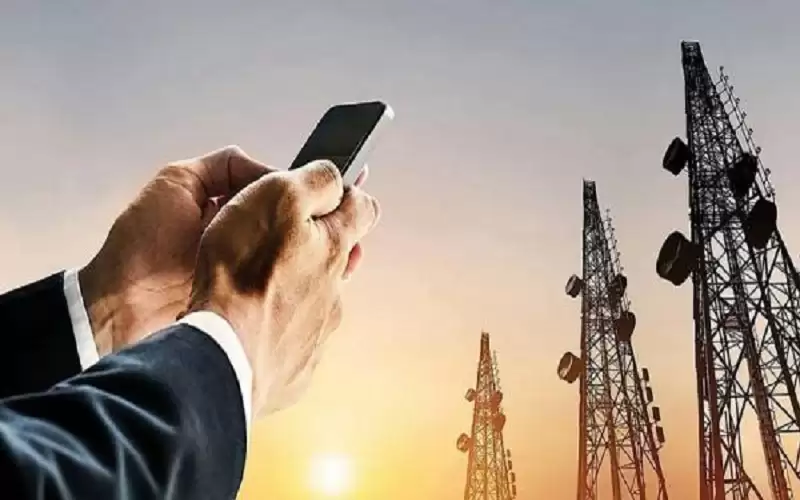 صحيفة لبنانية: كلفة الاتصالات سترتفع 4