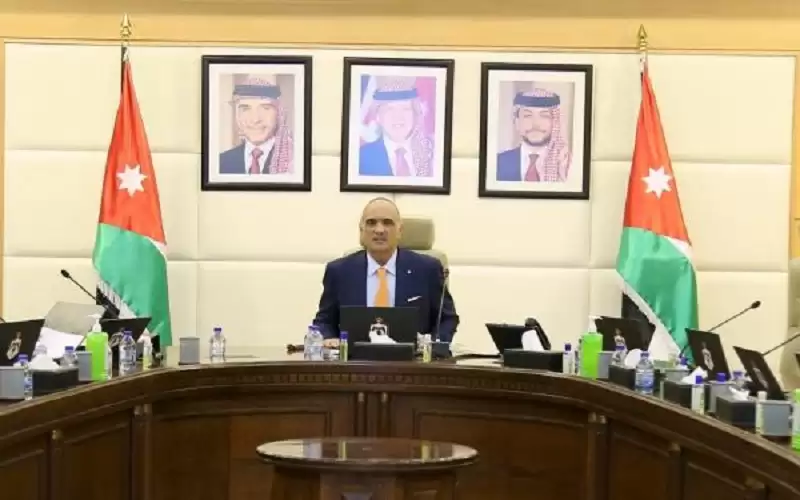 الخصاونة يوجه للاسراع في إنجاز مشروع