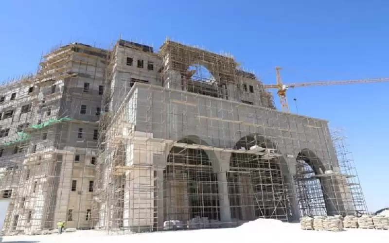 الحنيطي يتفقد سير العمل في مشروع