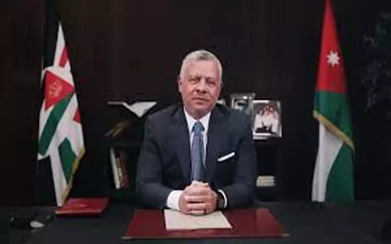الملك يوجه خطابا للأردنيين الاربعاء بمناسبة