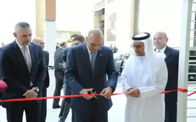 الخصاونة يفتتح برجا استثماريا في العبدلي