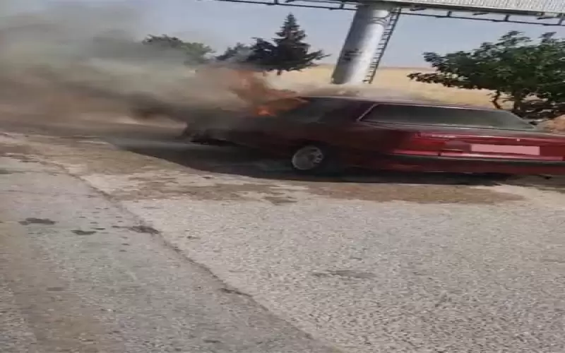 احتراق مركبة على طريق إربد عمان