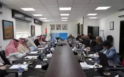 وزير السياحة والآثار يلتقي وزير الحج