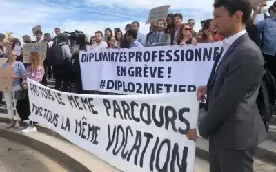 إضراب يهز الدبلوماسية الفرنسية للمرة الأولى