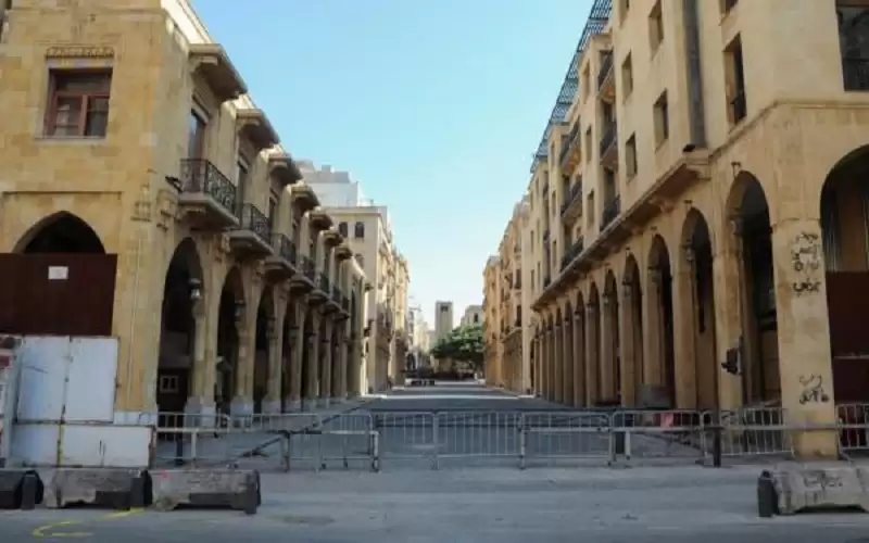 الأمن اللبناني يخشى شللا سياسيا وانهيارا