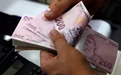 الليرة التركية تهبط مجددا وتنخفض 20٪