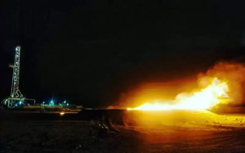 الطاقة بدأت بحفر أول بئر نفط