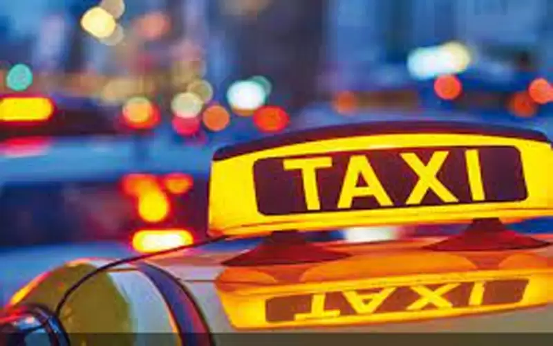 دراسة السماح لسيارات الكهرباء بالعمل كتكسي