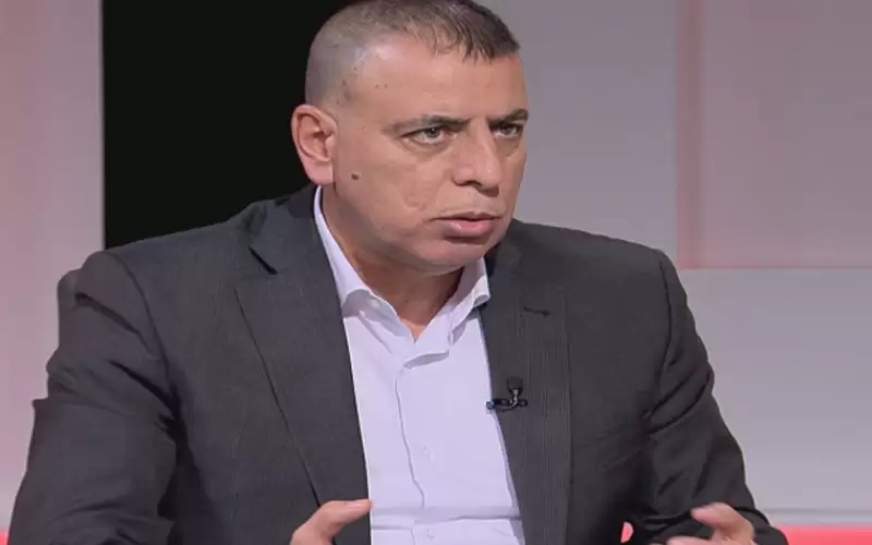 تأزيم برلماني بالجملة ضد الخصاونة بعد