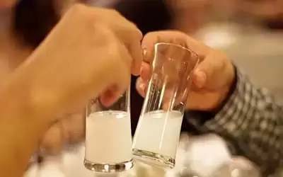 على طاولة عشاء.. انفلت الوزير فتلقفه