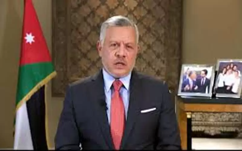 الملك وعاهل البحرين يؤكدان مواصلة التنسيق