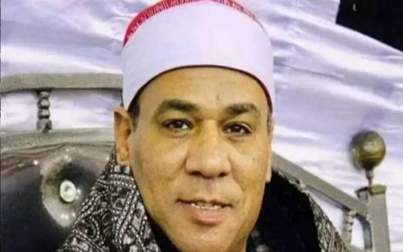 إيقافه عن الإذاعة.. ما الذي فعله