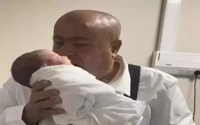 النائب خليل عطية يرزق بحفيدته ميان