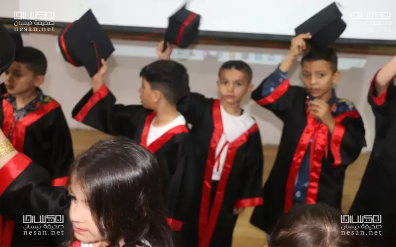 بالصور.. مدرسة الياقوتة تحتفل بالجيش والاستقلال