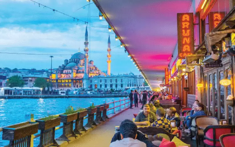 أردنيون يحجون سياحيا إلى دولتين بعيد