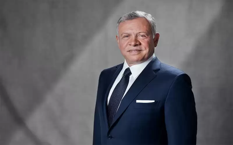 الملك يستقبل قائد القيادة المركزية الأميركية