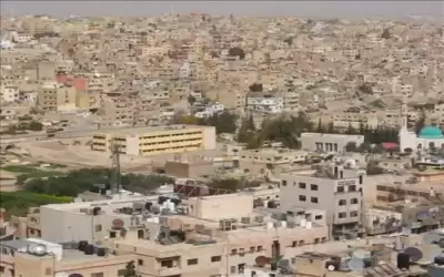 الرصيفة: ضبط واتلاف مواد طبية منتهية