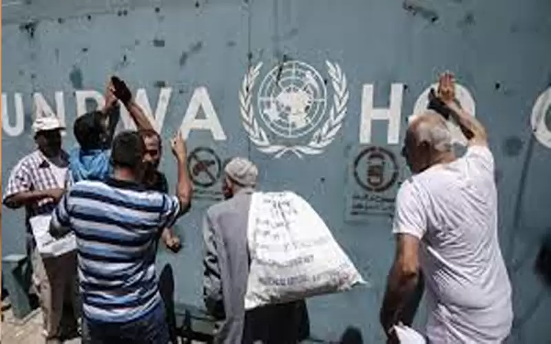 الأونروا تحذر من تعطل خدمات اللاجئين