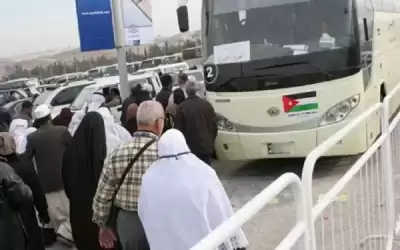 انطلاق أول قافلة للحجاج الأردنيين الاثنين