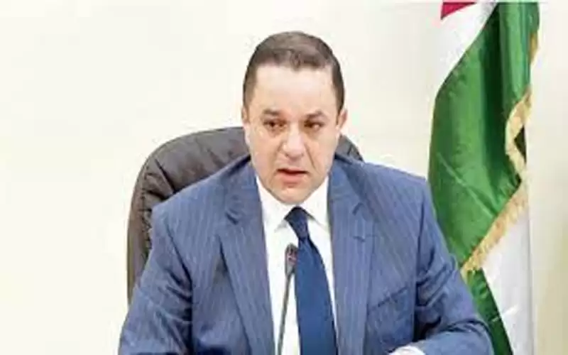 العسعس: لا تغيير على ضريبة تسجيل