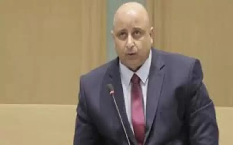 حداد يكشف عن قضايا فساد غذائي