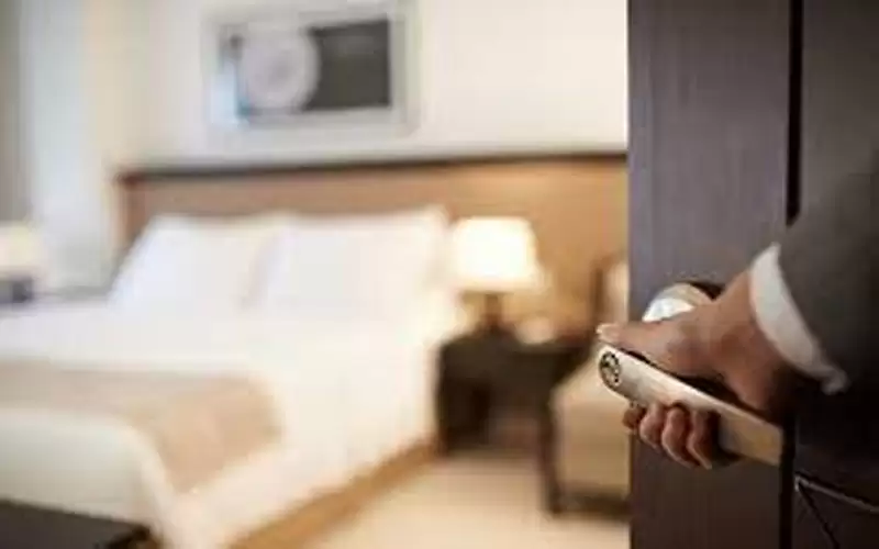 أمين عام ومدراء ورؤساء أقسام يستمتعون