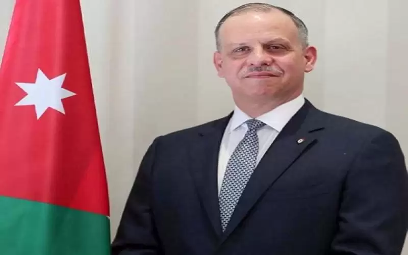الأمير فيصل يؤدي اليمين الدستورية نائبا