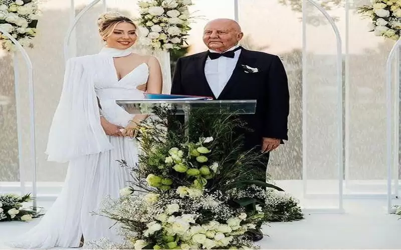 زواج أحد أغنى رجال الأعمال الأتراك