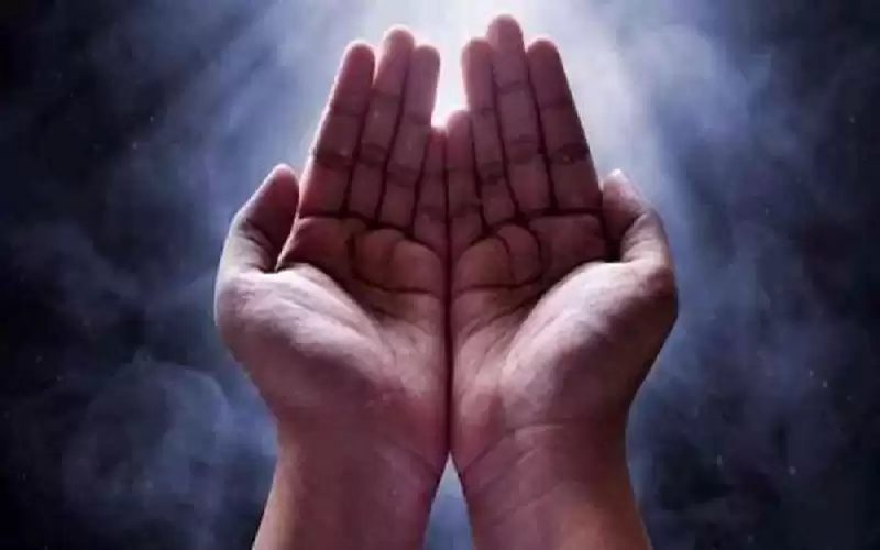 أفضل أوقات الدعاء في أيام العشر