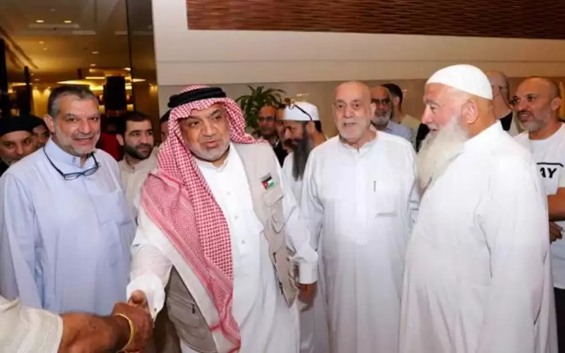 حجاج عرب 48 يشيدون بجهود بعثات