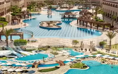 اتفاقية لإنشاء قرية سياحية بالبحر الميت
