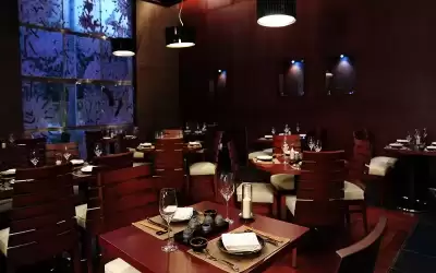 نقيب أصحاب المطاعم يؤكد أن الأسعار