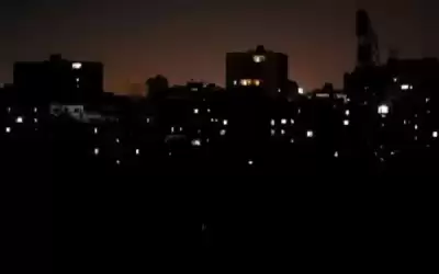 مجددا لبنان يدخل العتمة الشاملة