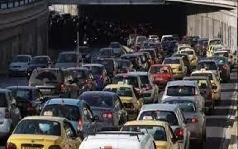 أزمة سير خانقة داخل نفق الداخلية