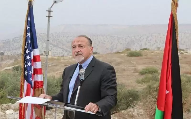 السفير الأميركي: سنجد حلولا لنقص المياه