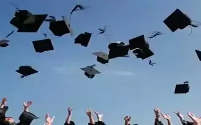 الزميل غازي العوايدة يهنئ نسيبه عارف