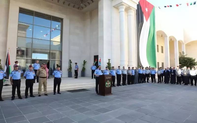 الحواتمة ينقل تحيات جلالة الملك لمرتبات