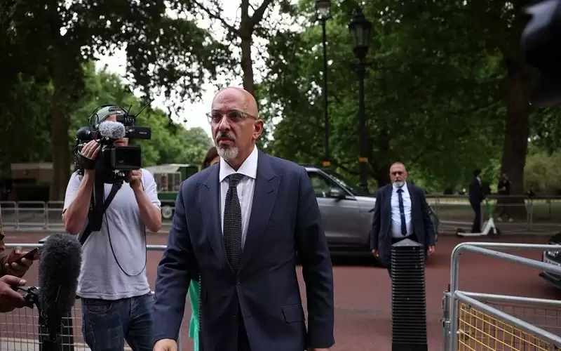 ناظم الزهاوي يترشح لخلافة جونسون لرئاسة