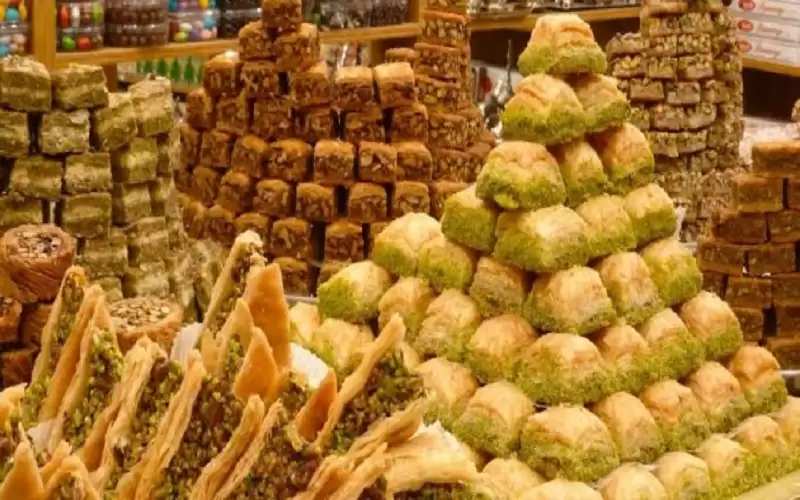 إغلاق مشغل مخالف لإنتاج الحلويات في