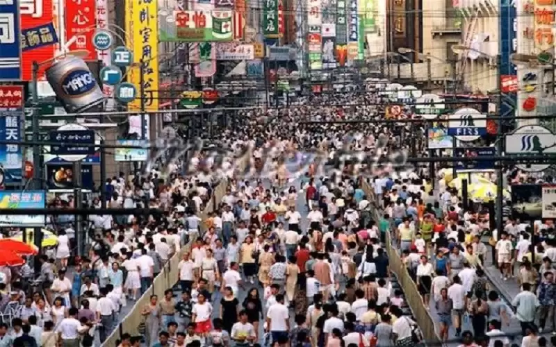 عدد سكان العالم يكسر حاجز التوقعات