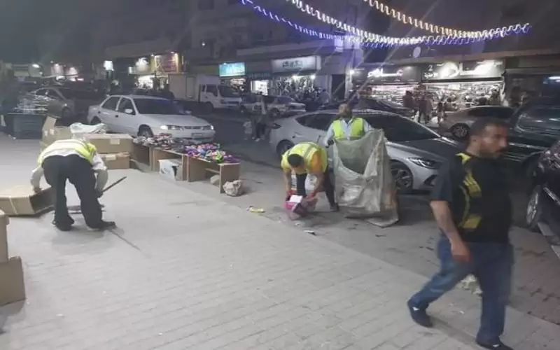 بلدية مادبا ترفع نحو 500 طن