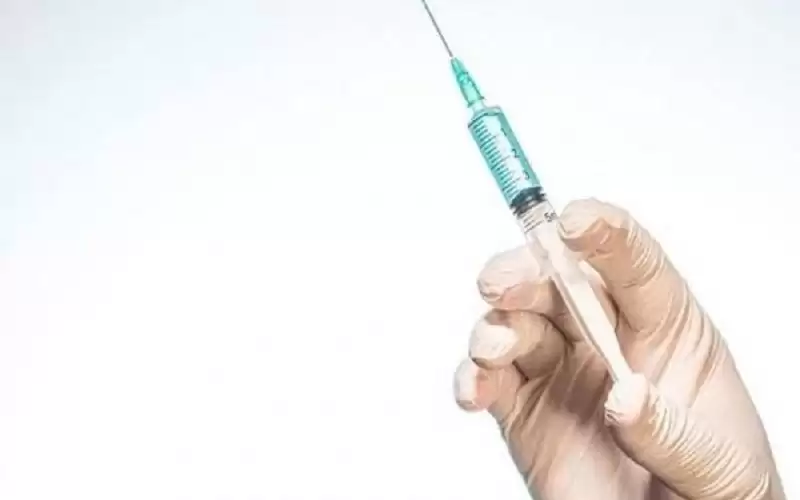 مستشفى النديم ينفي إعطاء طفل إبرة